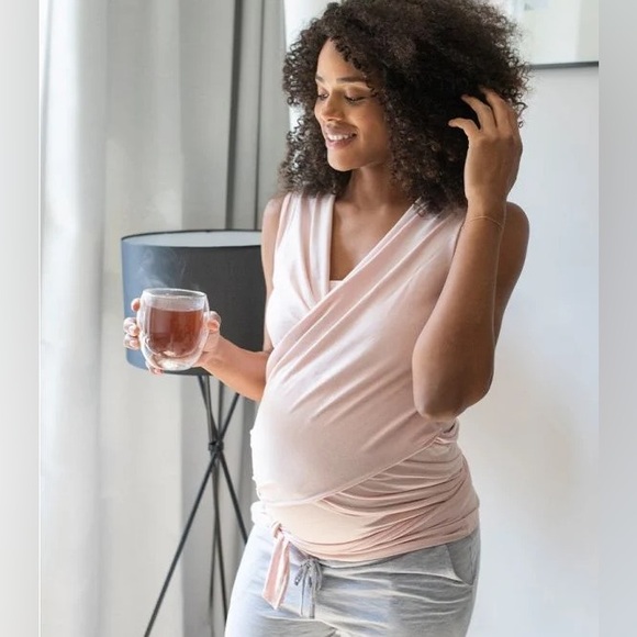 Skin-to-skin Top - Picture 2 of 5